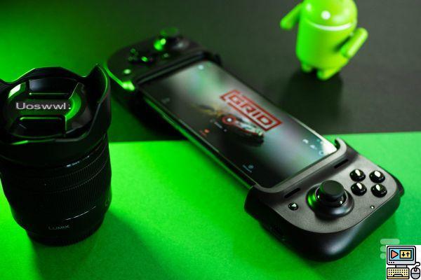 ¿Qué mando elegir para jugar en Android y iPhone en 2022?