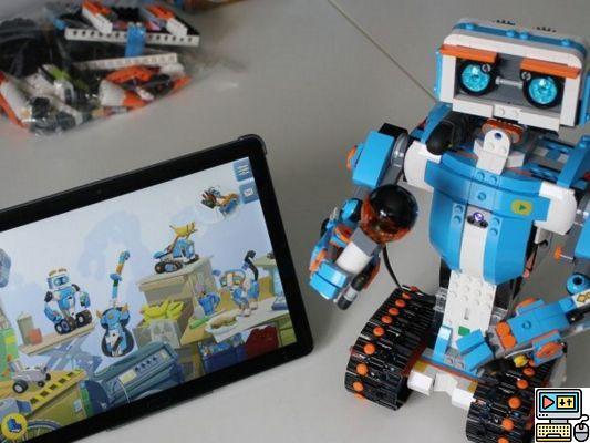 Lego Boost test: playful robotics for the youngest