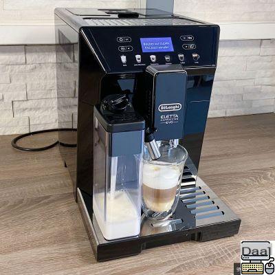 Cafeteira Delonghi Eletta Cappuccino Evo com teste de moedor: a gama média que toca premium